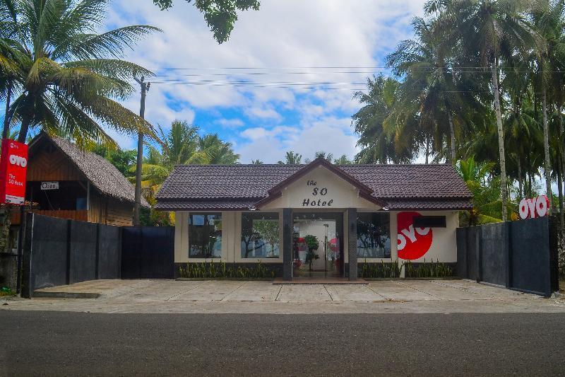 Oyo 816 ザ So ホテル Tjidjulang エクステリア 写真
