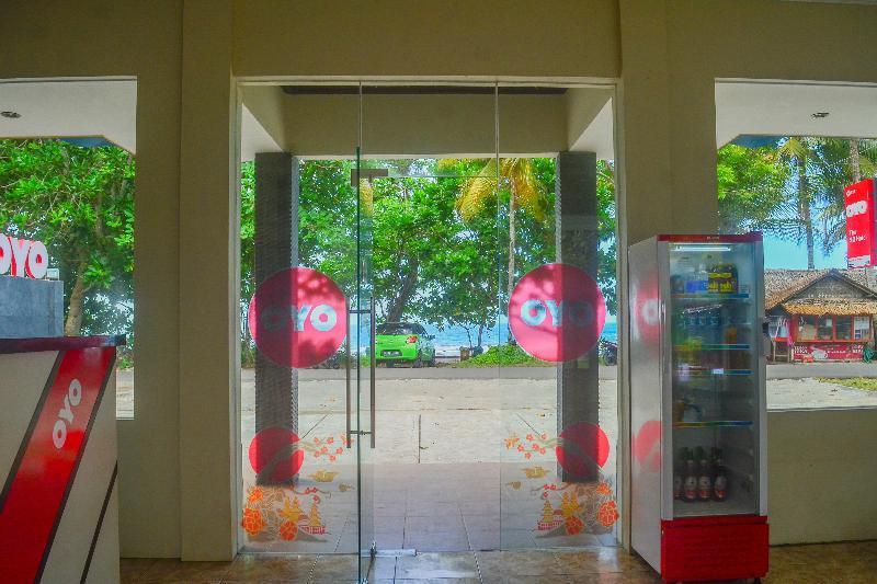 Oyo 816 ザ So ホテル Tjidjulang エクステリア 写真