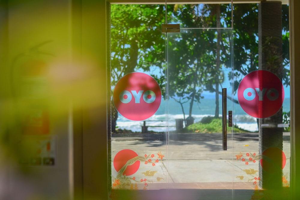 Oyo 816 ザ So ホテル Tjidjulang エクステリア 写真